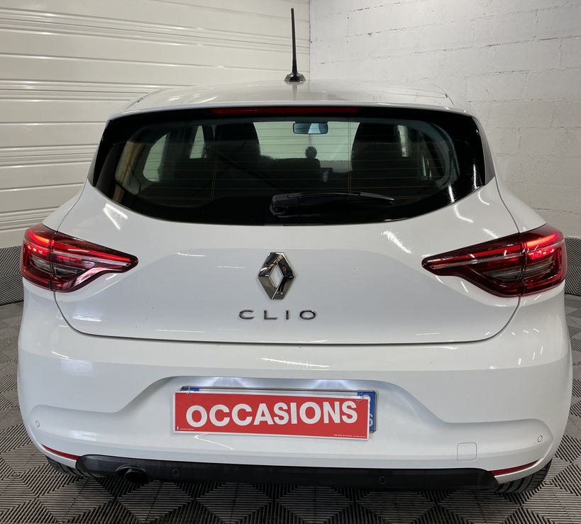 RENAULT CLIO V 2021 - Photo n°7