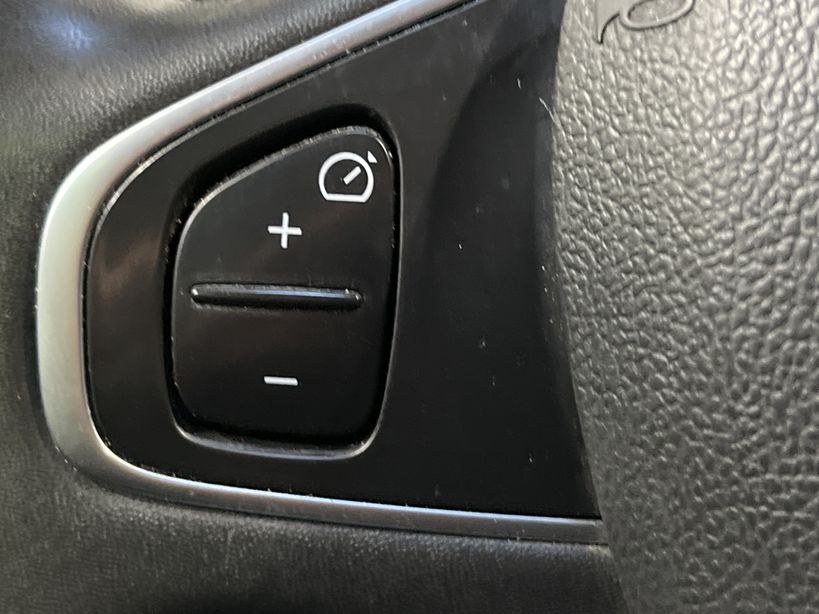 RENAULT CLIO IV 2018 - Photo n°23