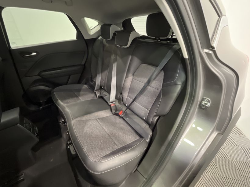 RENAULT CAPTUR 2021 - Photo n°9