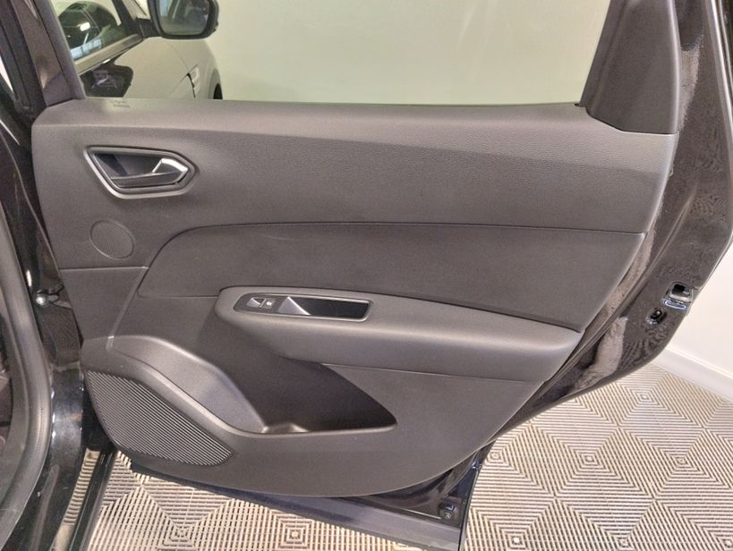 RENAULT ARKANA 2024 - Photo n°11