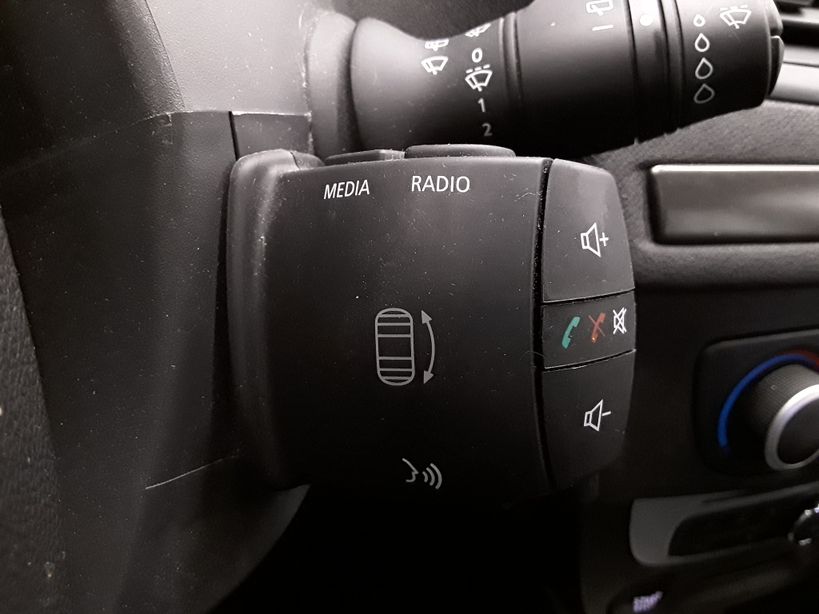 RENAULT MEGANE III SOCIETE 2015 - Photo n°26