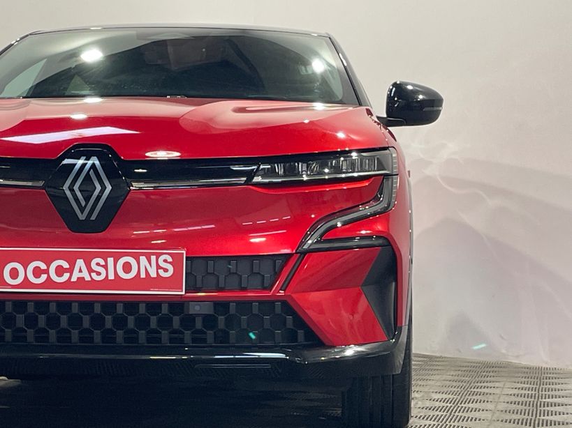 RENAULT MEGANE E TECH 2023 - Photo n°7
