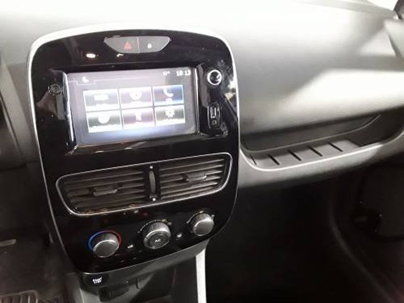 RENAULT CLIO IV SOCIETE 2018 - Photo n°21