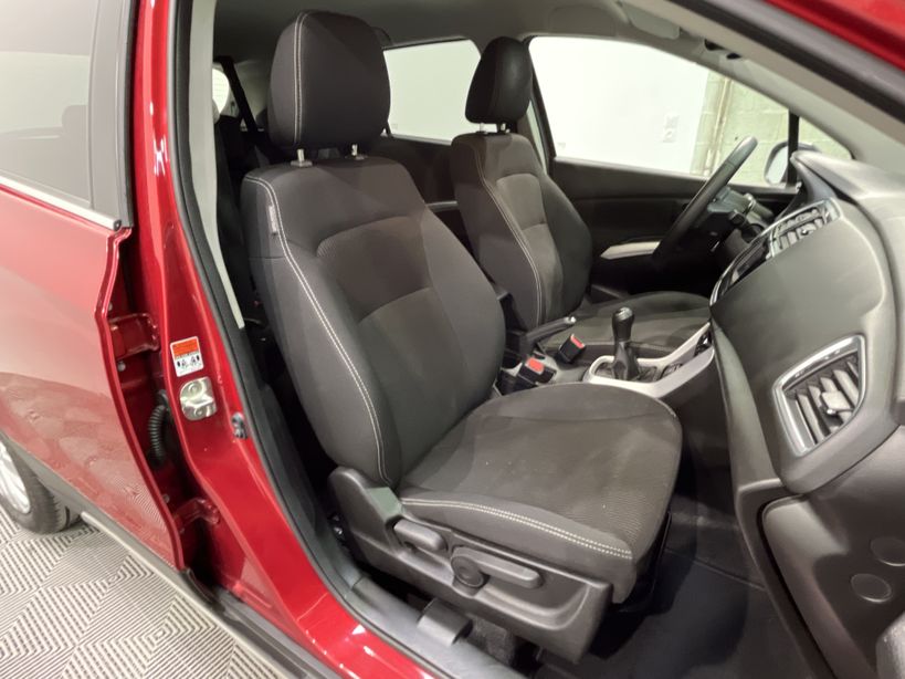 SUZUKI S CROSS 2019 - Photo n°39