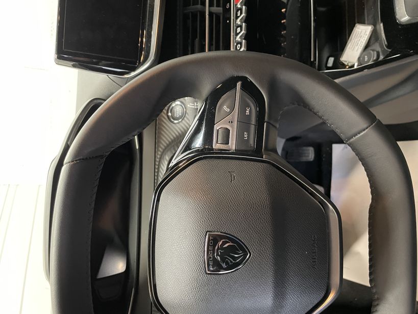 PEUGEOT 208 2024 - Photo n°14