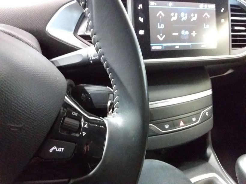 PEUGEOT 308 2020 - Photo n°24