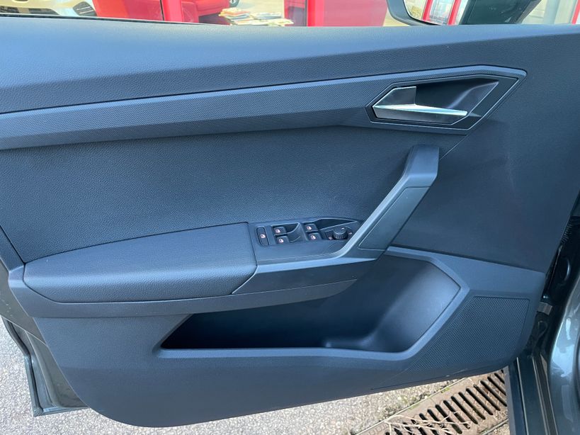 SEAT ARONA 2025 - Photo n°32