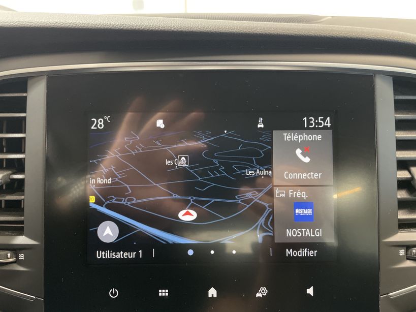 RENAULT MEGANE IV BERLINE 2021 - Photo n°14