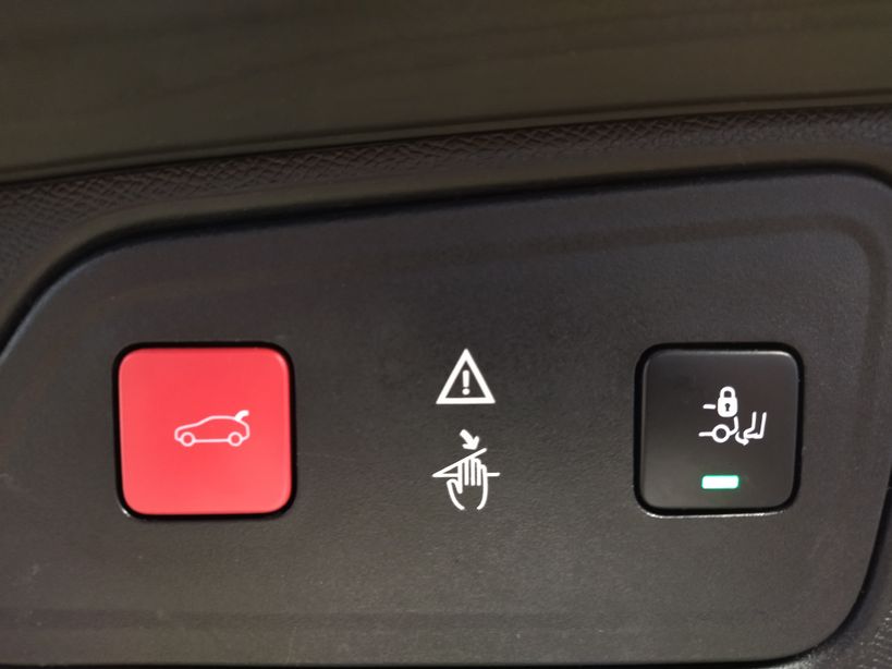 PEUGEOT 3008 2018 - Photo n°21