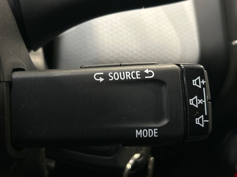 RENAULT CLIO V 2023 - Photo n°27