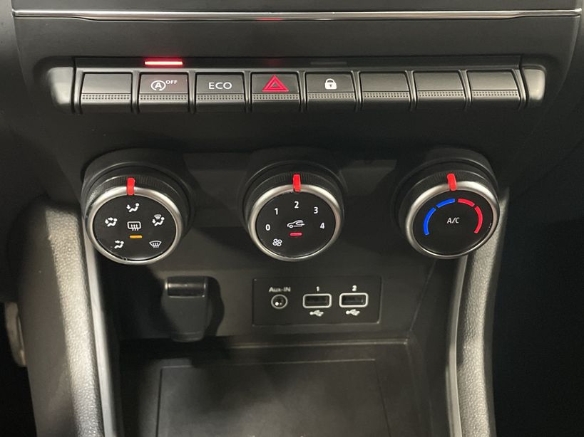RENAULT CAPTUR 2023 - Photo n°16