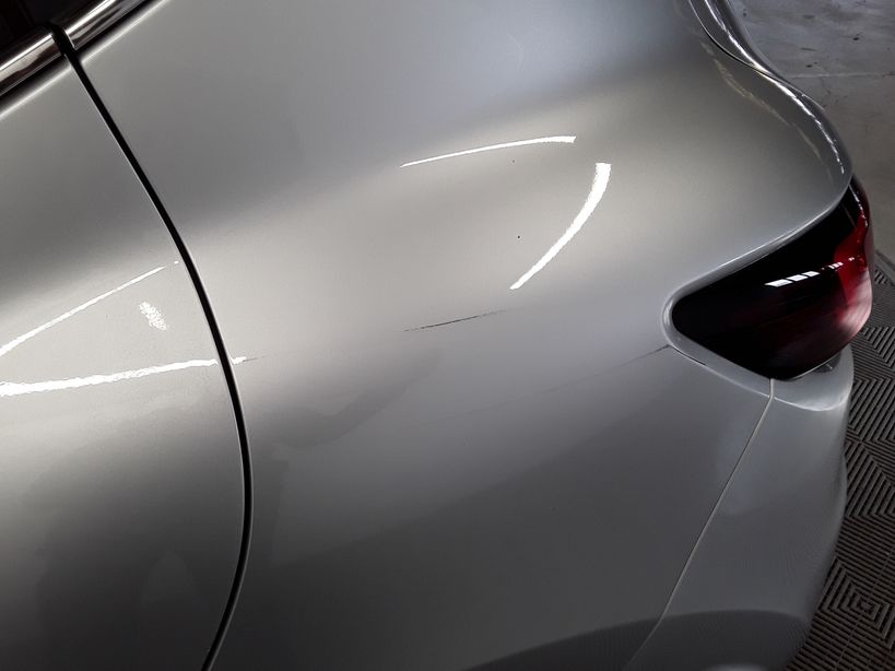 RENAULT CLIO IV 2019 - Photo n°9