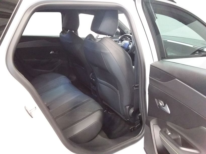 PEUGEOT 308 SW 2024 - Photo n°8