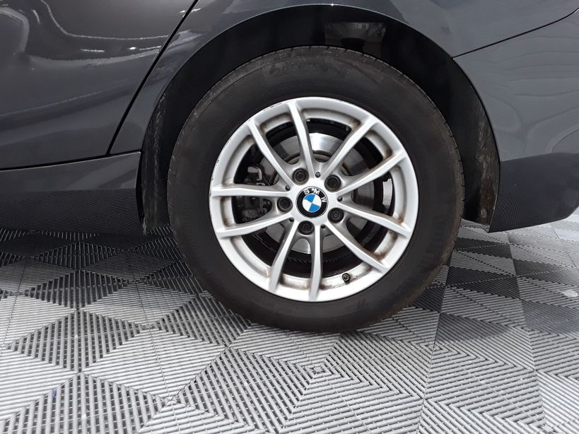 BMW SERIE 1 F20 2014 - Photo n°9