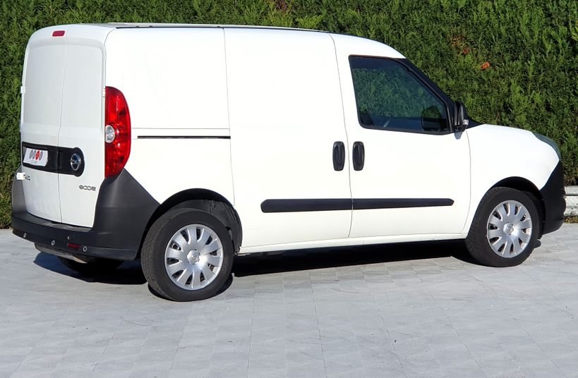 OPEL COMBO CARGO 2018 - Photo n°15
