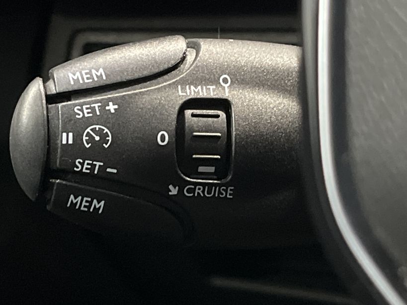 PEUGEOT 5008 BUSINESS 2020 - Photo n°33