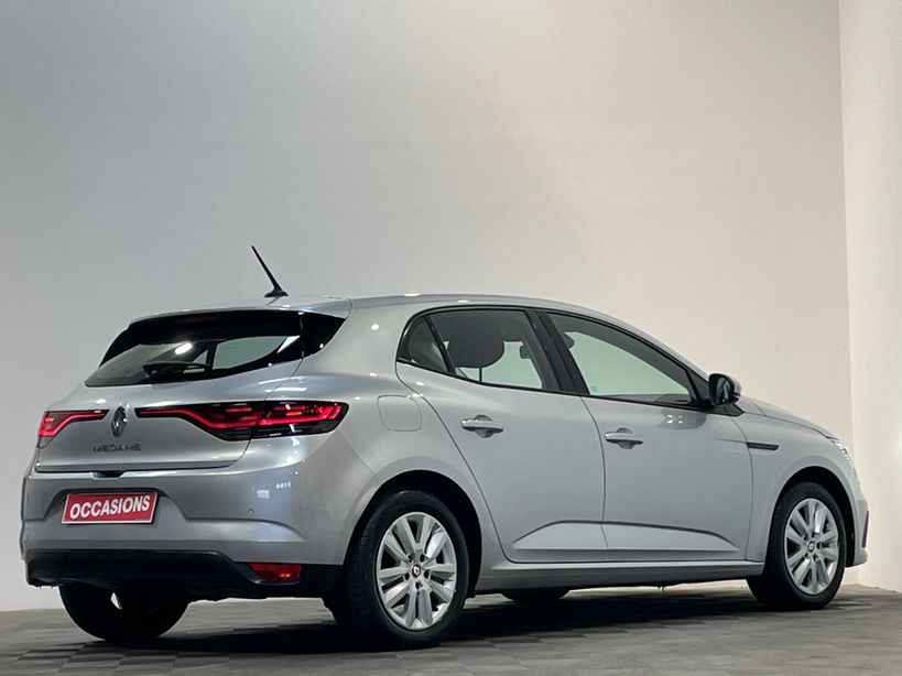RENAULT MEGANE IV BERLINE 2022 - Photo n°3