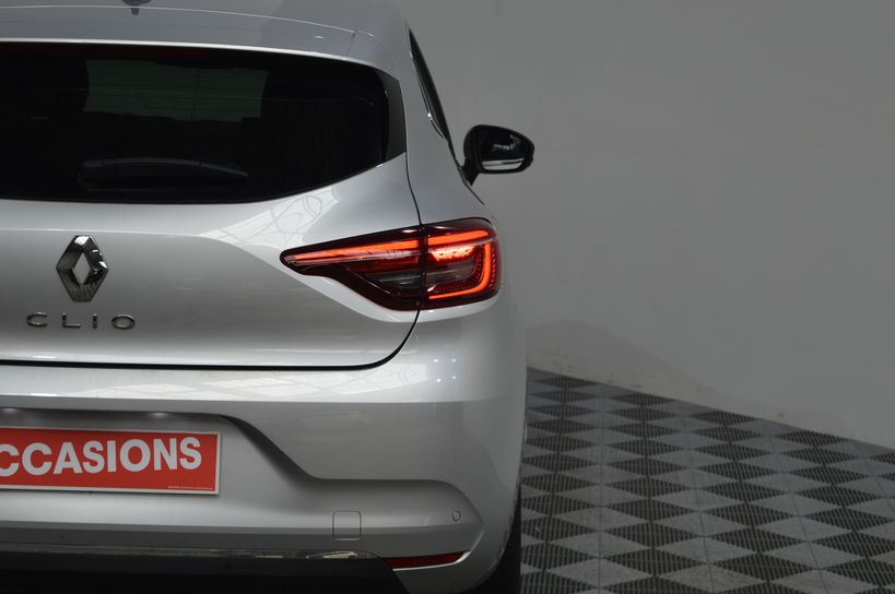 RENAULT CLIO V 2019 - Photo n°36