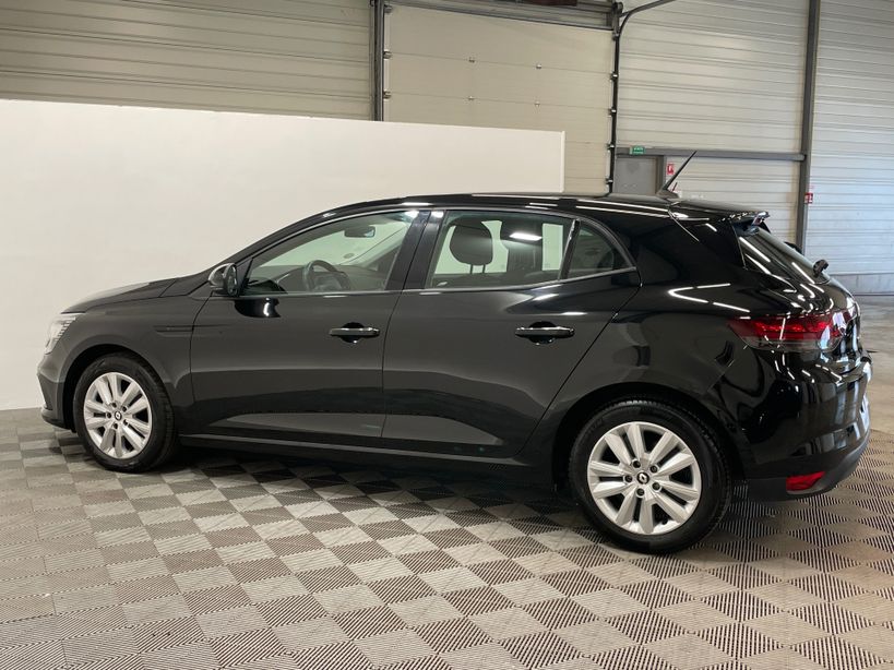 RENAULT MEGANE IV BERLINE 2022 - Photo n°28