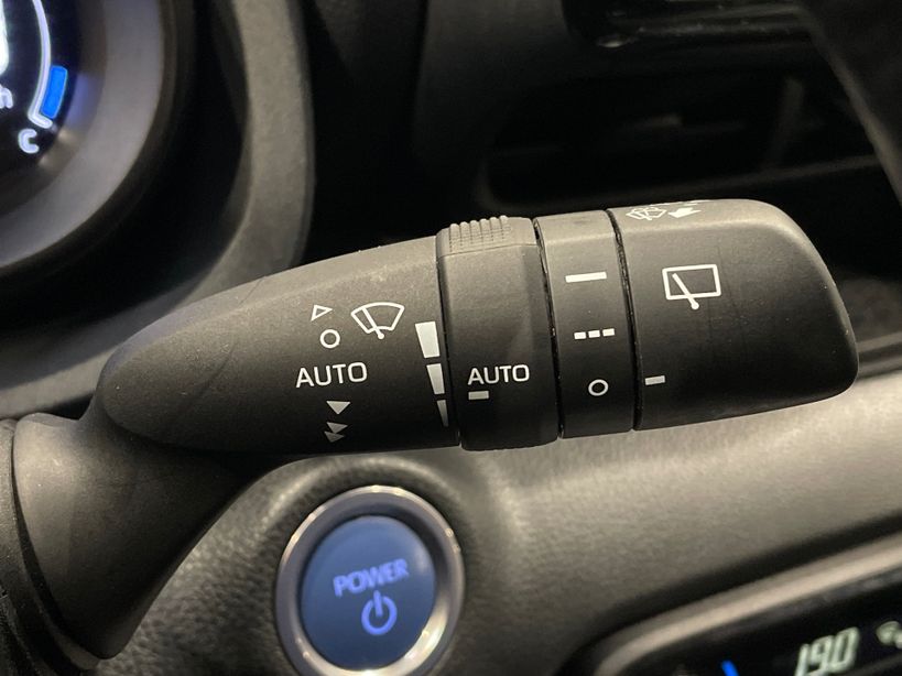 TOYOTA YARIS HYBRIDE MY21 2023 - Photo n°25