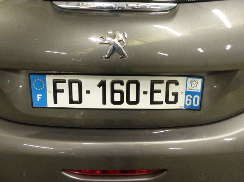 PEUGEOT 208 2019 - Photo n°6