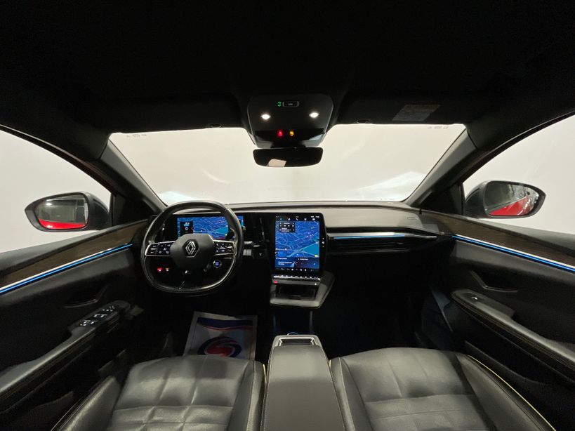 RENAULT MEGANE E TECH 2023 - Photo n°34