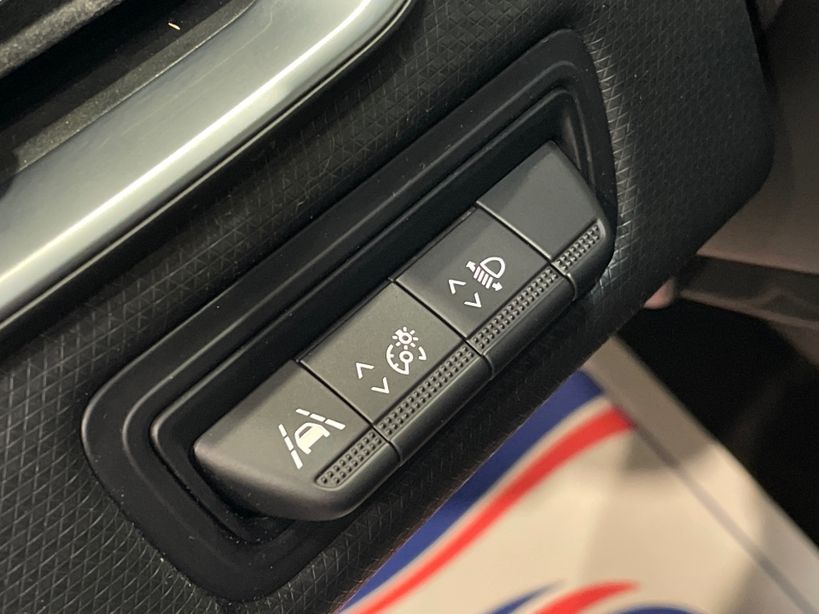 RENAULT CLIO V 2021 - Photo n°32