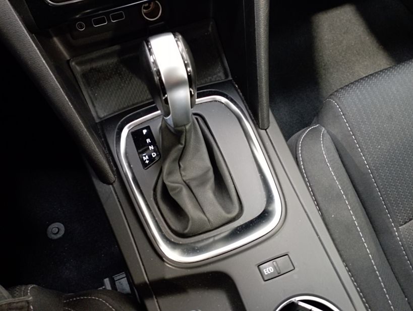 RENAULT MEGANE IV BERLINE 2020 - Photo n°23