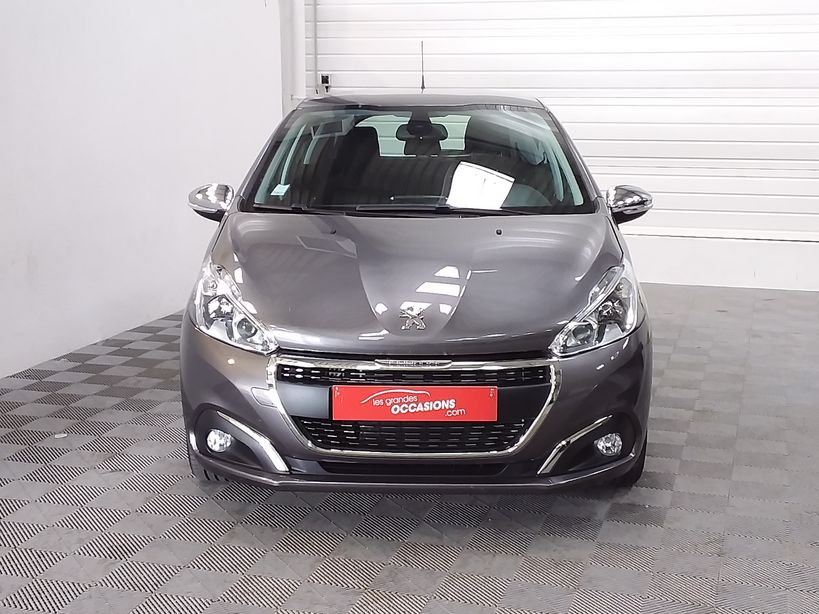 PEUGEOT 208 2018 - Photo n°2