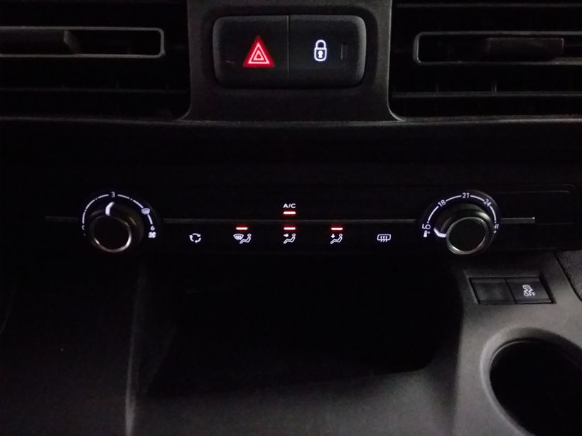 CITROEN BERLINGO 2019 - Photo n°21