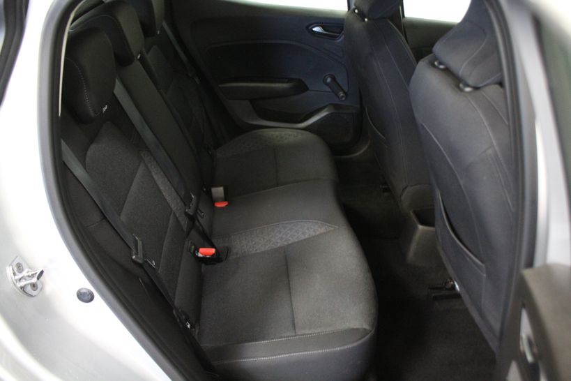 RENAULT CLIO V 2020 - Photo n°9