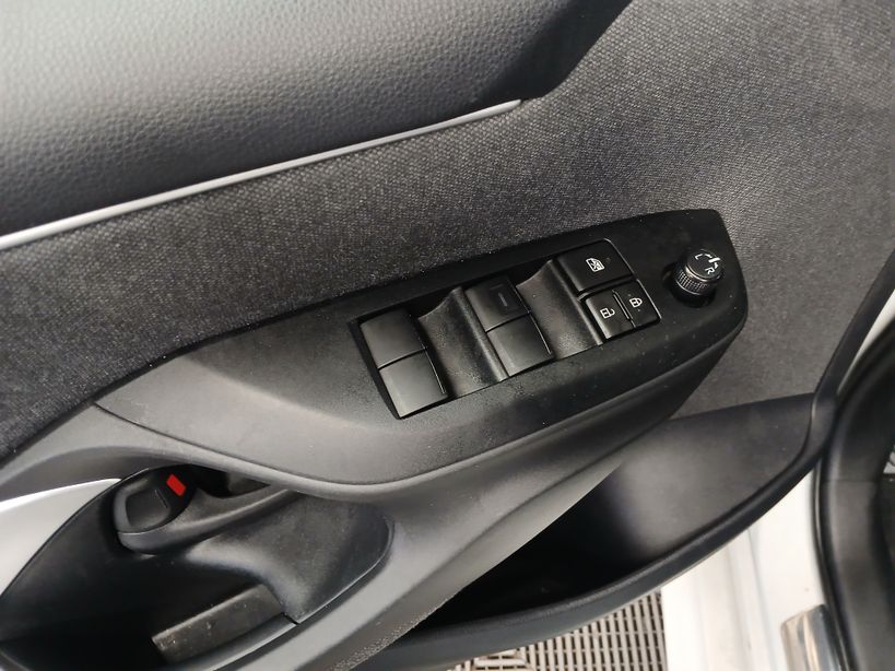 TOYOTA YARIS HYBRIDE MY21 2021 - Photo n°11