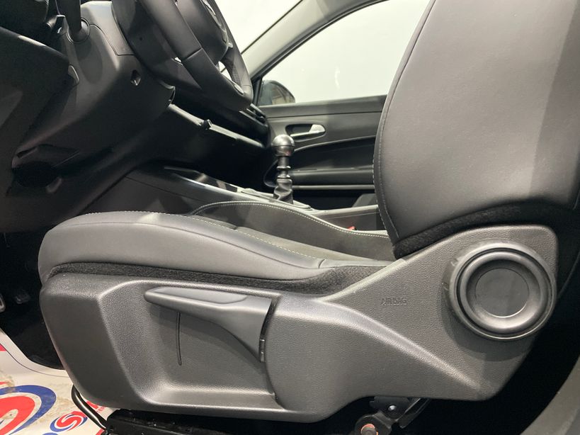 JEEP AVENGER 2025 - Photo n°36