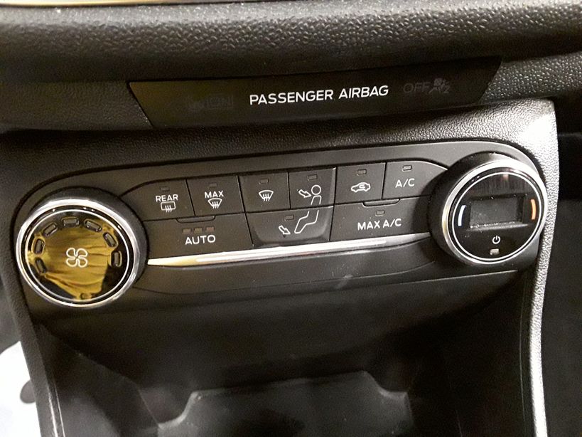 FORD FIESTA 2019 - Photo n°16
