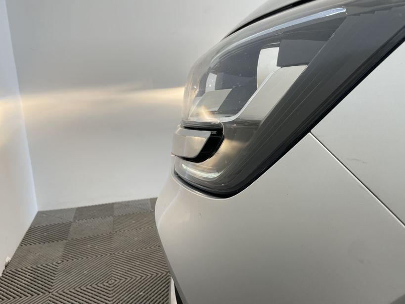 RENAULT MEGANE IV BERLINE BUSINESS 2020 - Photo n°10