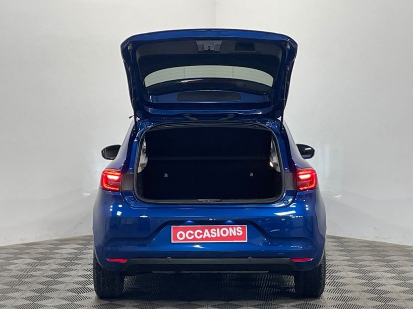 RENAULT CLIO V 2023 - Photo n°46