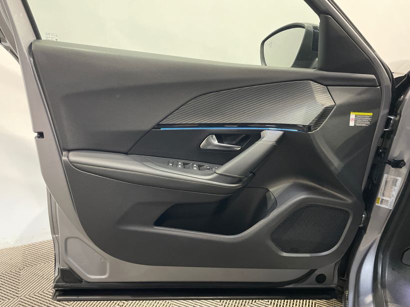 PEUGEOT 2008 2024 - Photo n°37