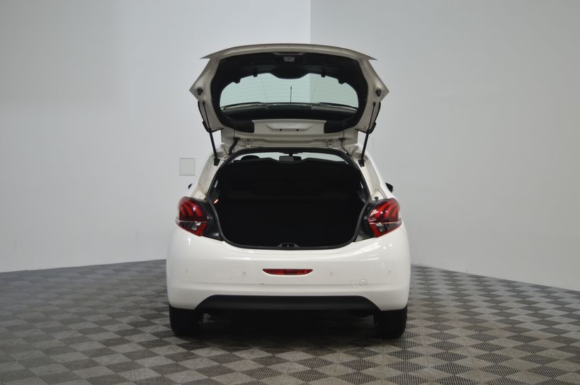 PEUGEOT 208 BUSINESS 2016 - Photo n°32