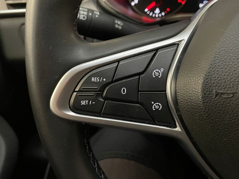 RENAULT CLIO V 2021 - Photo n°29