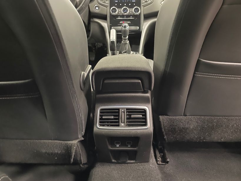 RENAULT MEGANE IV ESTATE 2022 - Photo n°32