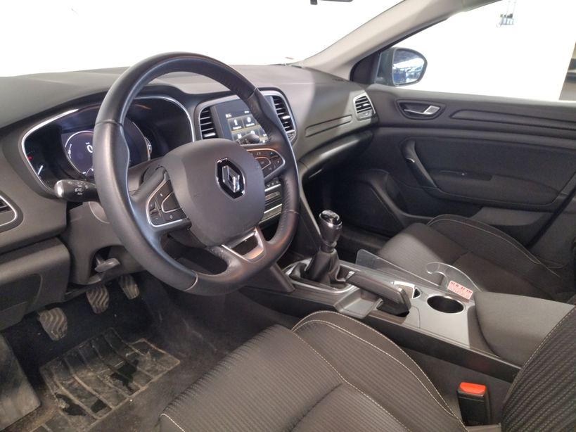 RENAULT MEGANE IV ESTATE BUSINESS 2018 - Photo n°30