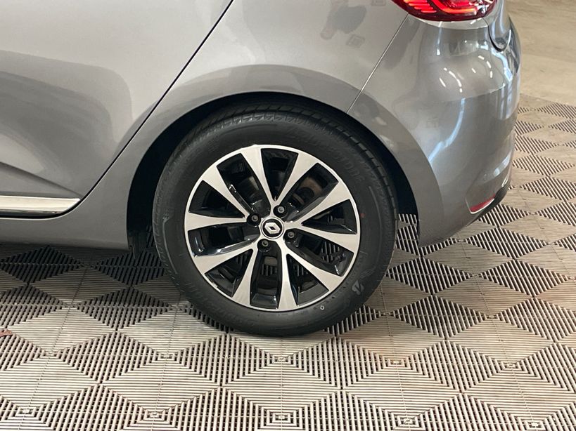 RENAULT CLIO V 2023 - Photo n°24