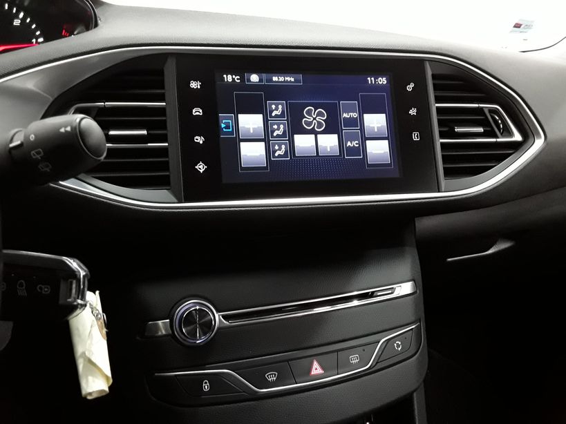 PEUGEOT 308 SW BUSINESS 2016 - Photo n°13
