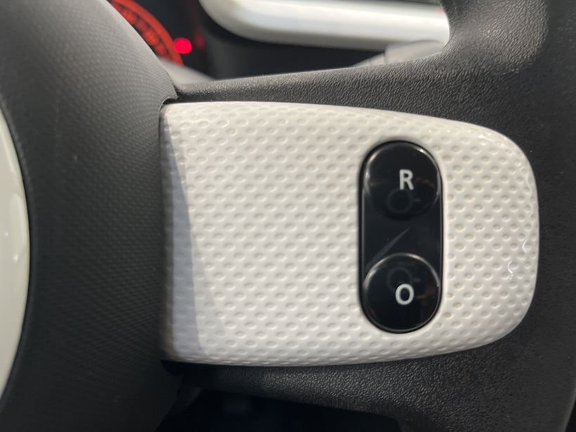RENAULT TWINGO III 2017 - Photo n°23