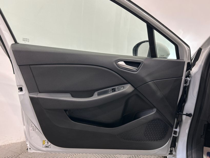 RENAULT CLIO V 2020 - Photo n°30