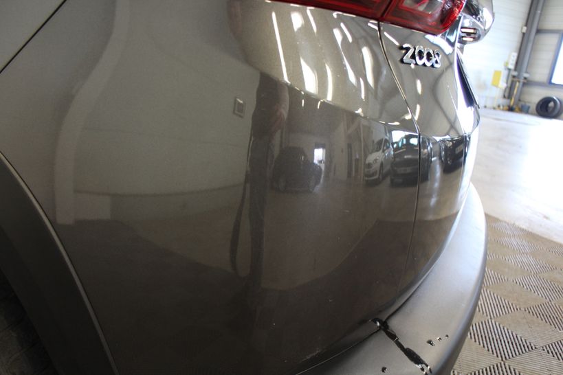 PEUGEOT 2008 2018 - Photo n°3