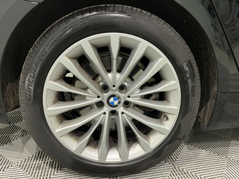 BMW SERIE 5 TOURING G31 2017 - Photo n°1