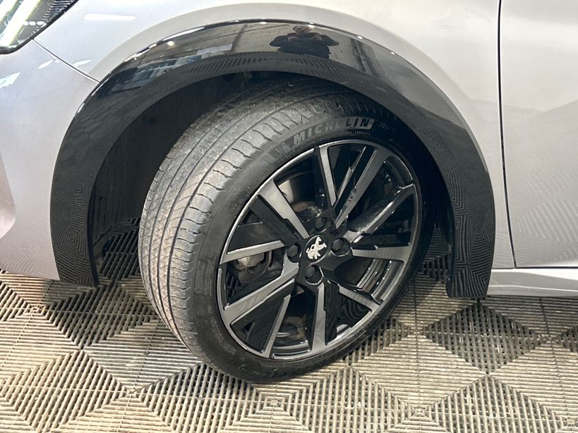 PEUGEOT 208 2023 - Photo n°8