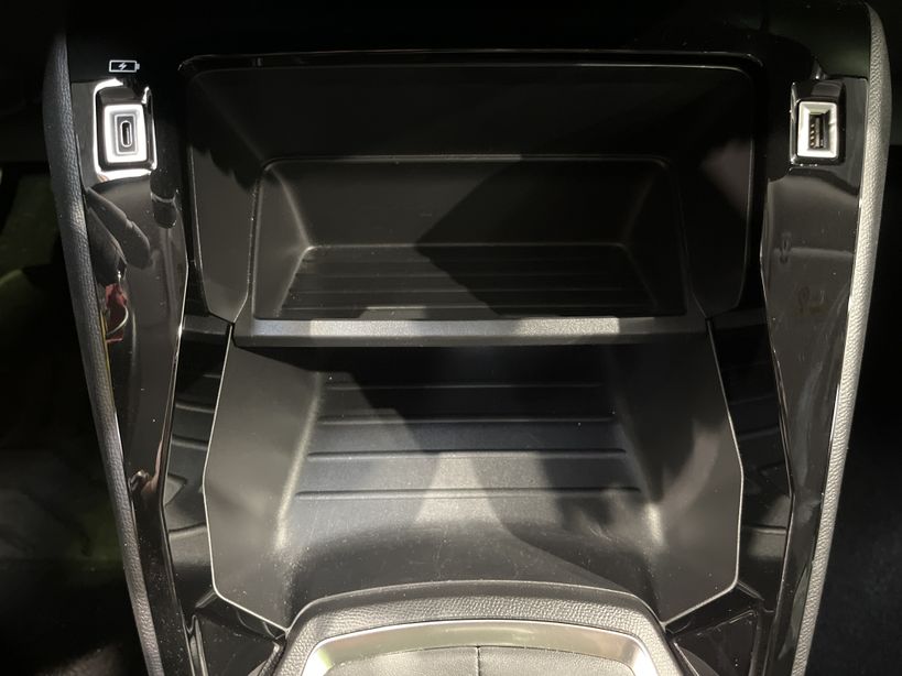 PEUGEOT 2008 BUSINESS 2020 - Photo n°19