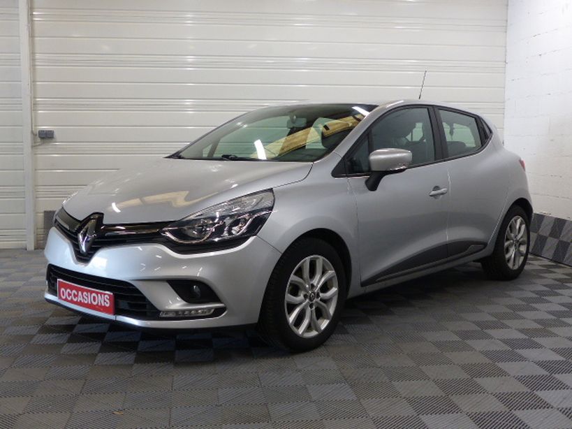 RENAULT CLIO IV BUSINESS 2018 - Photo n°1